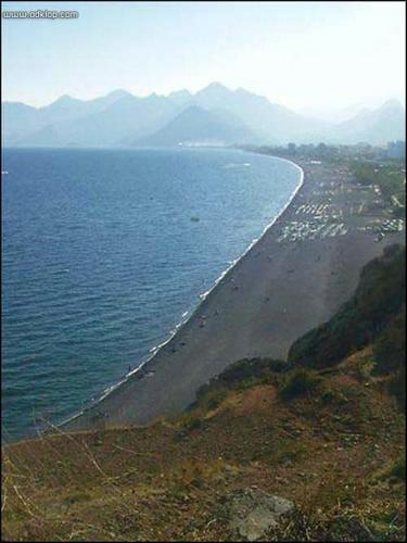 Slika- (C)2004