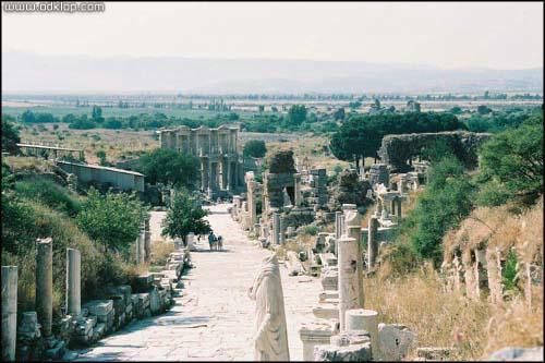 Slika- (C)2004
