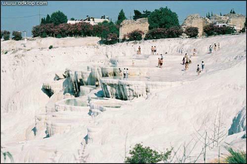 Slika- (C)2004