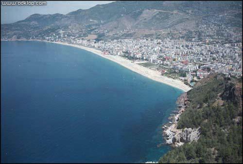 Slika- (C)2004