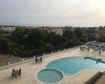 Larnaca (jug), Oasis_Hotel