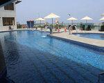 Fujairah, Mirage_Bab_Al_Bahr_Beach_Hotel