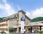 Days Inn & Suites By Wyndham Downtown Gatlinburg Parkway