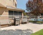 Super 8 By Wyndham Windsor/dougall