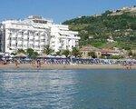 Ancona (Italija), Abruzzo_Marina_Hotel