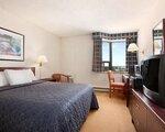 Travelodge By Wyndham Toronto East